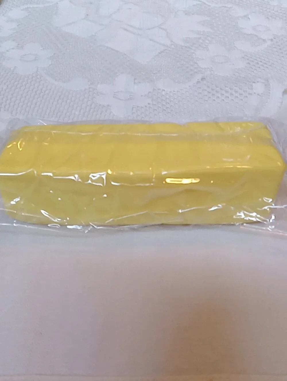 Butter Squishy Yellow 4oz. New In Packaging - Picture 3 of 3